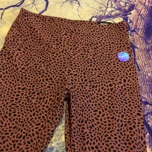 Brand New Victoria Secret Pink leggings!